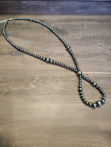 17" Graduated Sterling Silver Pearl Hoop Necklace